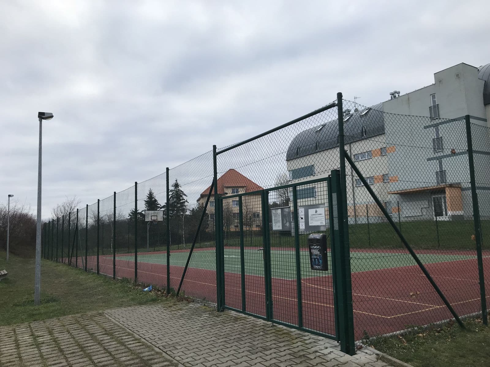 2 bedroom with open-plan kitchen flat to rent, 56 m², Herlíkovická, Prague, Prague 2 bedroom with open-plan kitchen flat to rent, 56 m², Herlíkovická, Prague, Prague