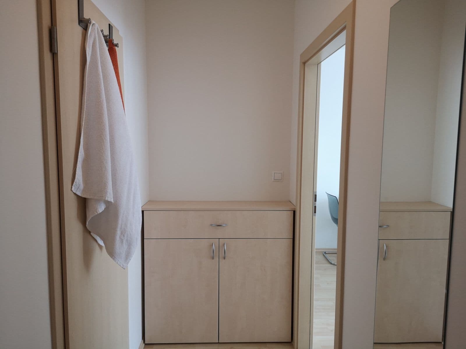 1 bedroom with open-plan kitchen flat to rent, 55 m², U Hostavického potoka, Prague, Prague 1 bedroom with open-plan kitchen flat to rent, 55 m², U Hostavického potoka, Prague, Prague