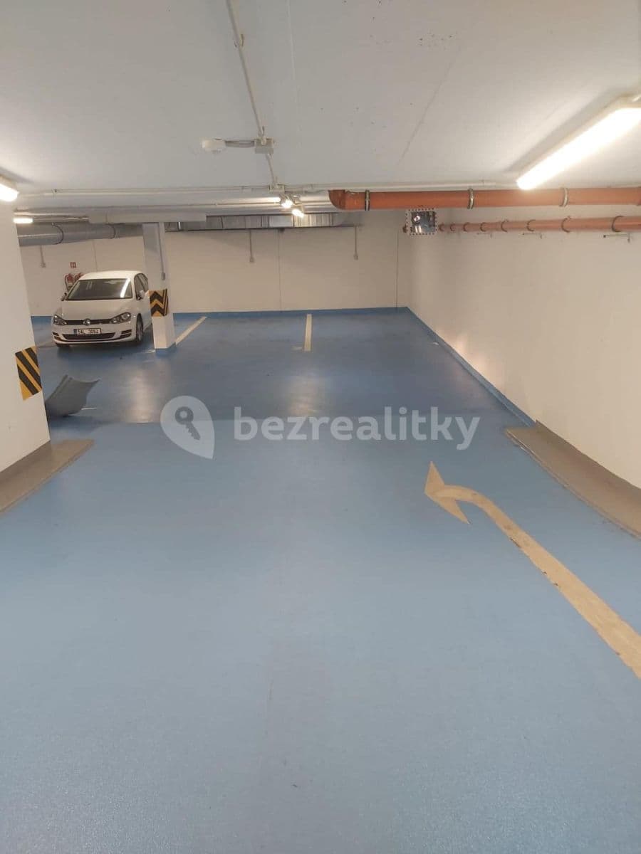 garage to rent, 18 m², Na Maninách, Prague, Prague garage to rent, 18 m², Na Maninách, Prague, Prague