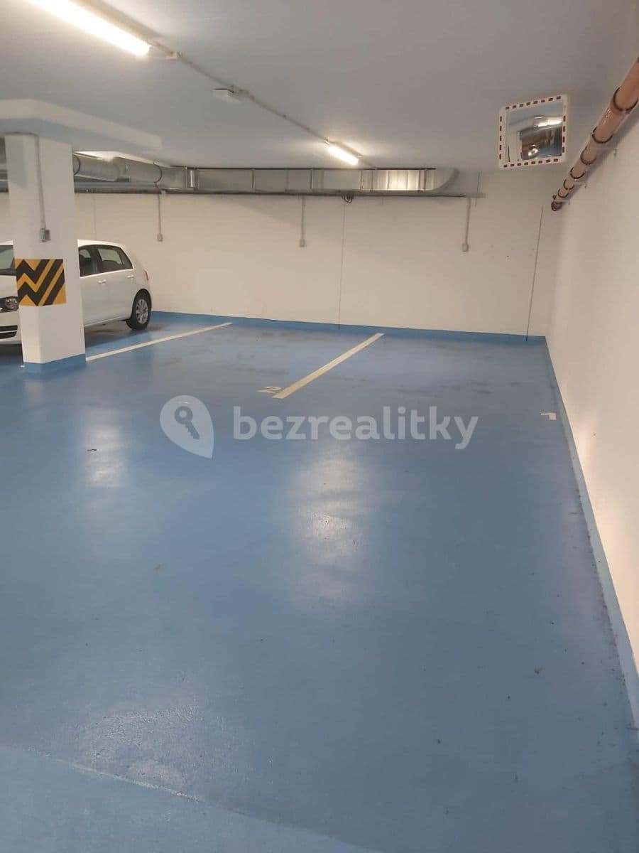 garage to rent, 18 m², Na Maninách, Prague, Prague garage to rent, 18 m², Na Maninách, Prague, Prague