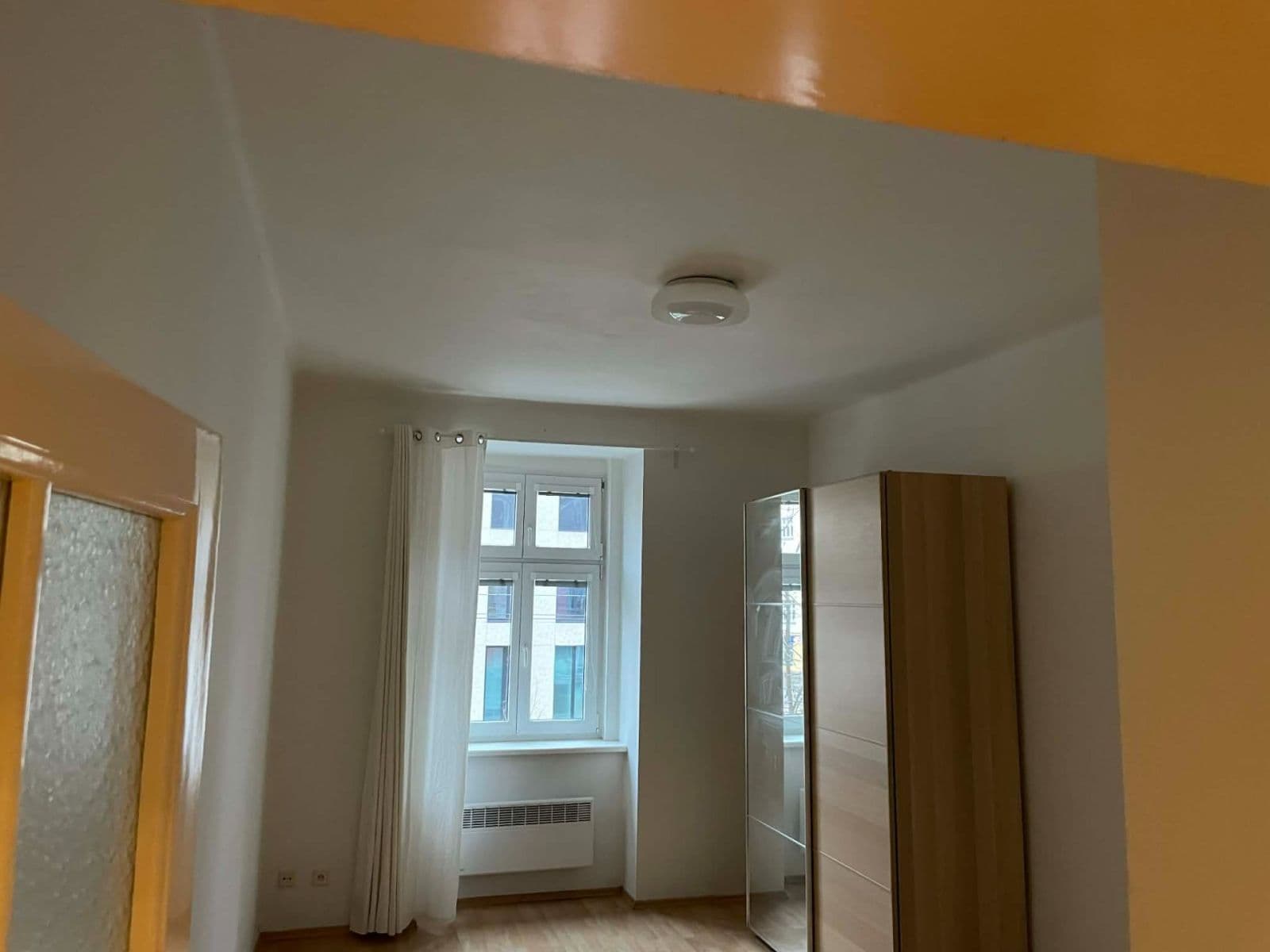 1 bedroom with open-plan kitchen flat to rent, 55 m², Komunardů, Prague, Prague 1 bedroom with open-plan kitchen flat to rent, 55 m², Komunardů, Prague, Prague