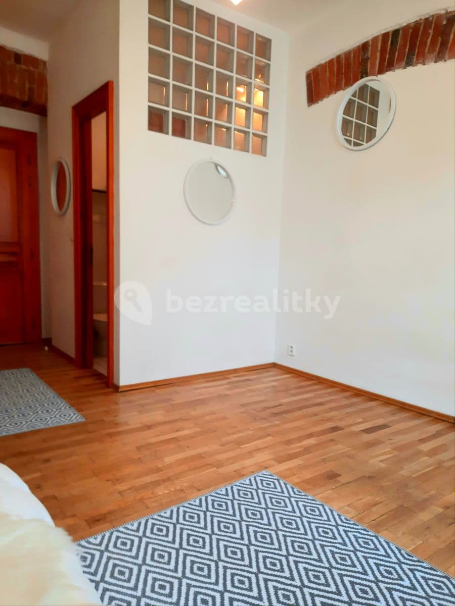 Studio flat to rent, 23 m², Vlkova, Prague, Prague Studio flat to rent, 23 m², Vlkova, Prague, Prague