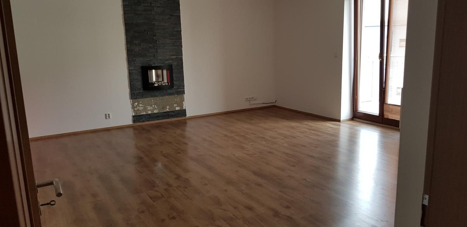 2 bedroom with open-plan kitchen flat to rent, 89 m², Klapkova, Prague, Prague 2 bedroom with open-plan kitchen flat to rent, 89 m², Klapkova, Prague, Prague