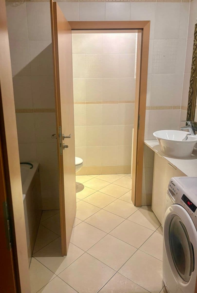 2 bedroom with open-plan kitchen flat to rent, 60 m², Miroslava Hajna, Prague, Prague 2 bedroom with open-plan kitchen flat to rent, 60 m², Miroslava Hajna, Prague, Prague