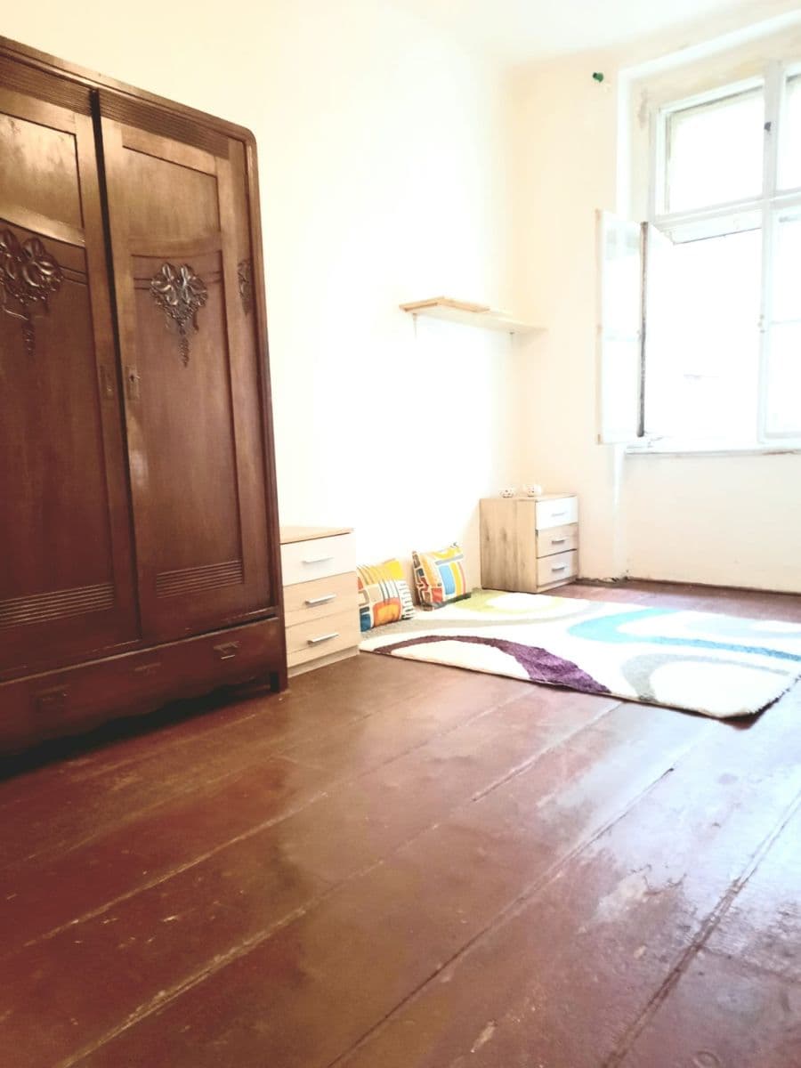 3 bedroom flat to rent, 92 m², Krásova, Prague, Prague 3 bedroom flat to rent, 92 m², Krásova, Prague, Prague