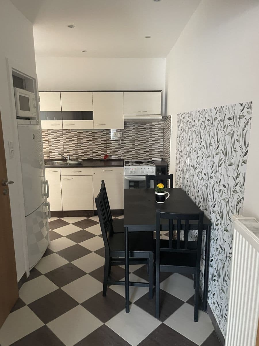 2 bedroom flat to rent, 53 m², Dačického, Prague, Prague 2 bedroom flat to rent, 53 m², Dačického, Prague, Prague