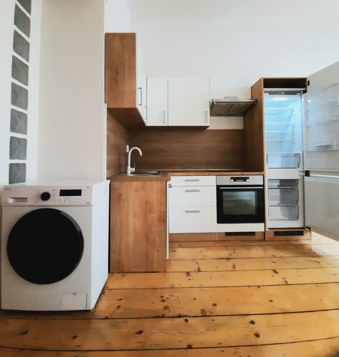 Studio flat to rent, 27 m², Vlkova, Prague, Prague Studio flat to rent, 27 m², Vlkova, Prague, Prague