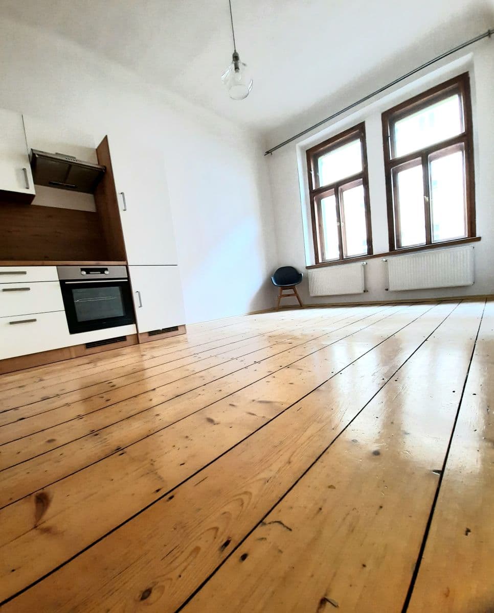Studio flat to rent, 27 m², Vlkova, Prague, Prague Studio flat to rent, 27 m², Vlkova, Prague, Prague