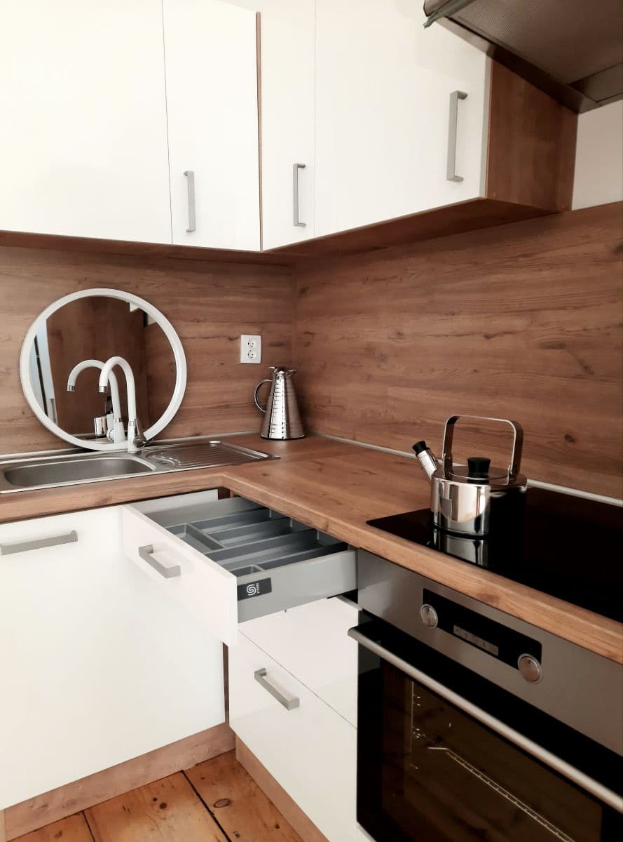 Studio flat to rent, 27 m², Vlkova, Prague, Prague Studio flat to rent, 27 m², Vlkova, Prague, Prague