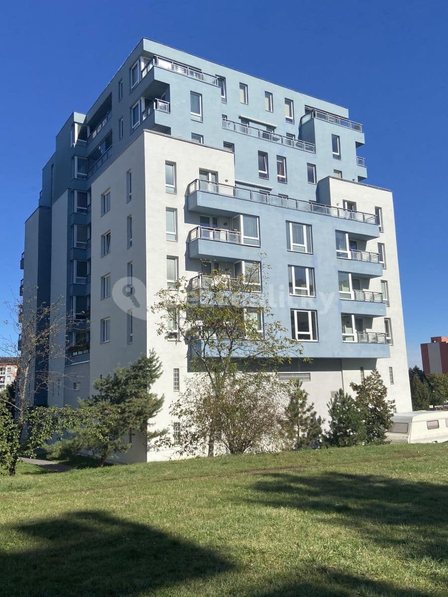 1 bedroom with open-plan kitchen flat to rent, 69 m², Přeštická, Prague, Prague 1 bedroom with open-plan kitchen flat to rent, 69 m², Přeštická, Prague, Prague