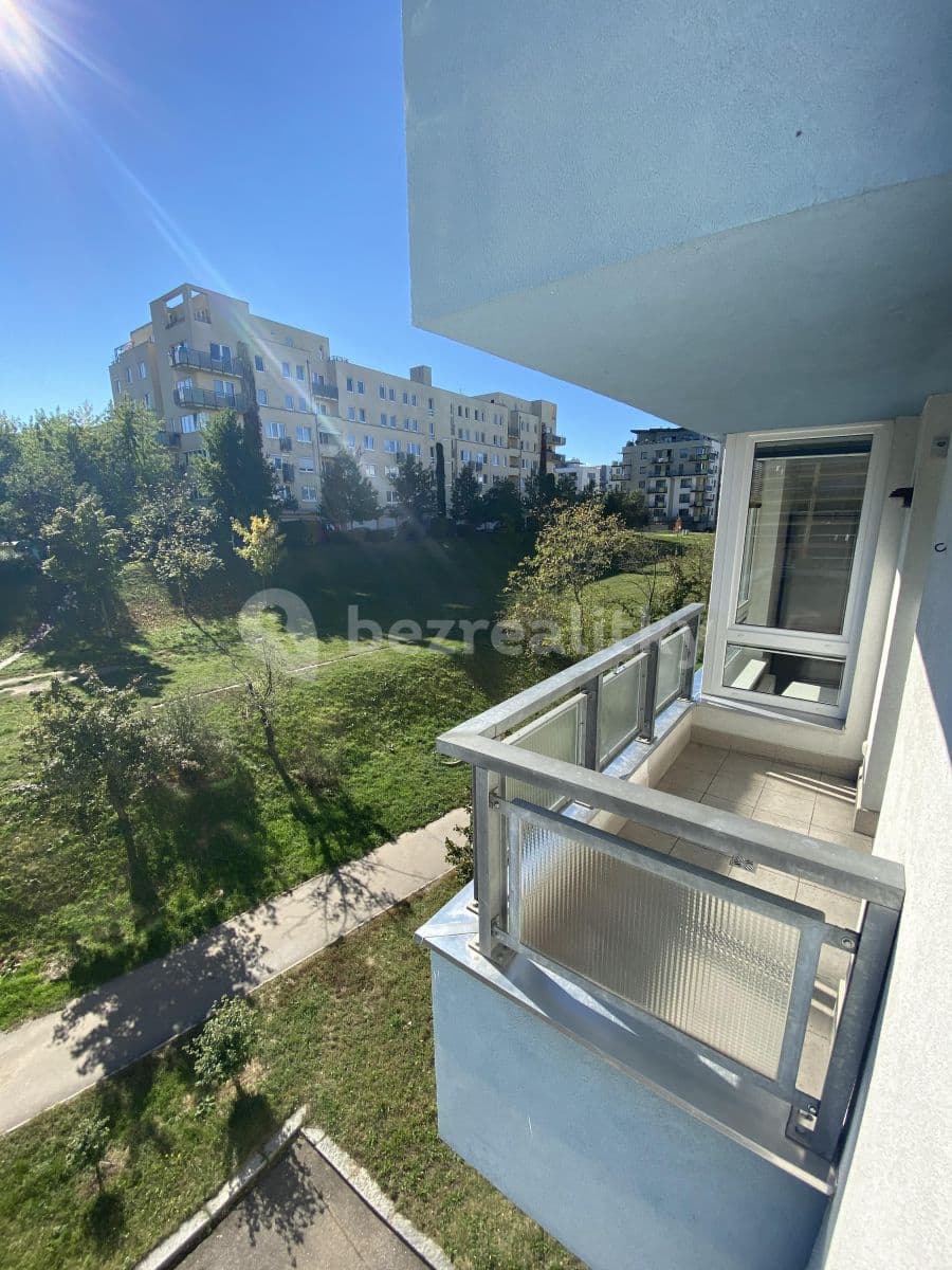 1 bedroom with open-plan kitchen flat to rent, 69 m², Přeštická, Prague, Prague 1 bedroom with open-plan kitchen flat to rent, 69 m², Přeštická, Prague, Prague