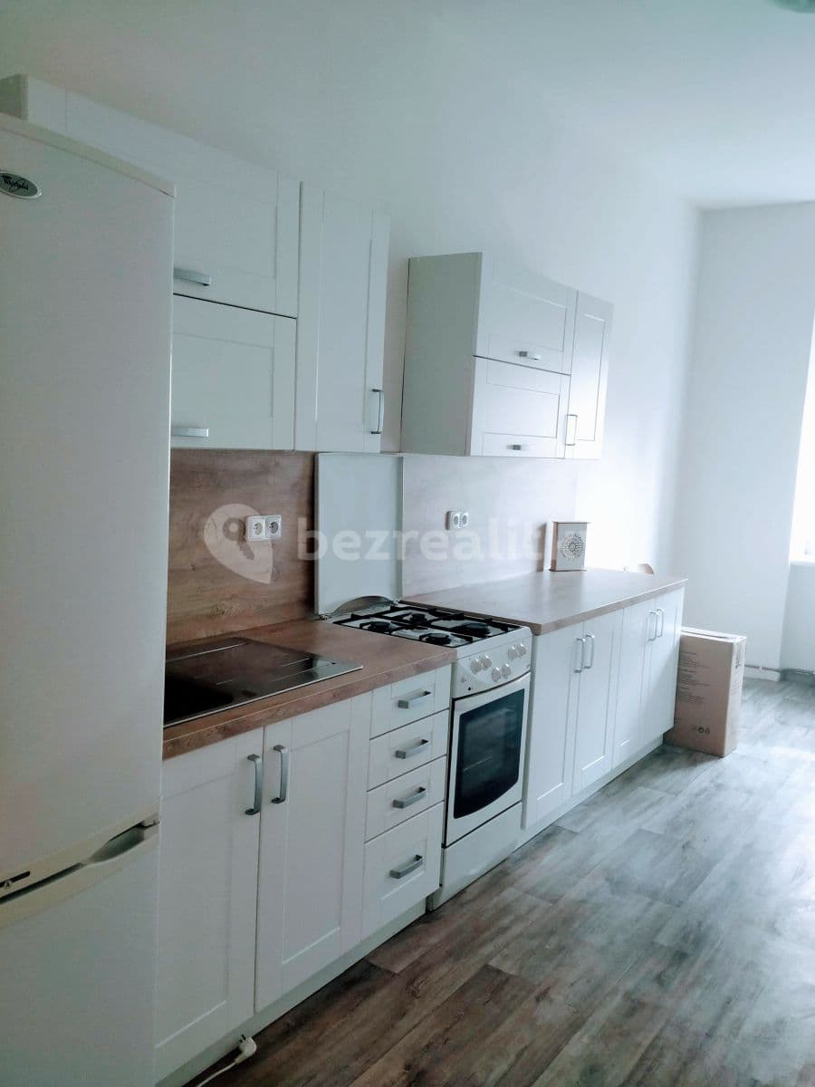 1 bedroom with open-plan kitchen flat to rent, 45 m², Štefánikovo Náměstí, Jihlava, Vysočina Region 1 bedroom with open-plan kitchen flat to rent, 45 m², Štefánikovo Náměstí, Jihlava, Vysočina Region