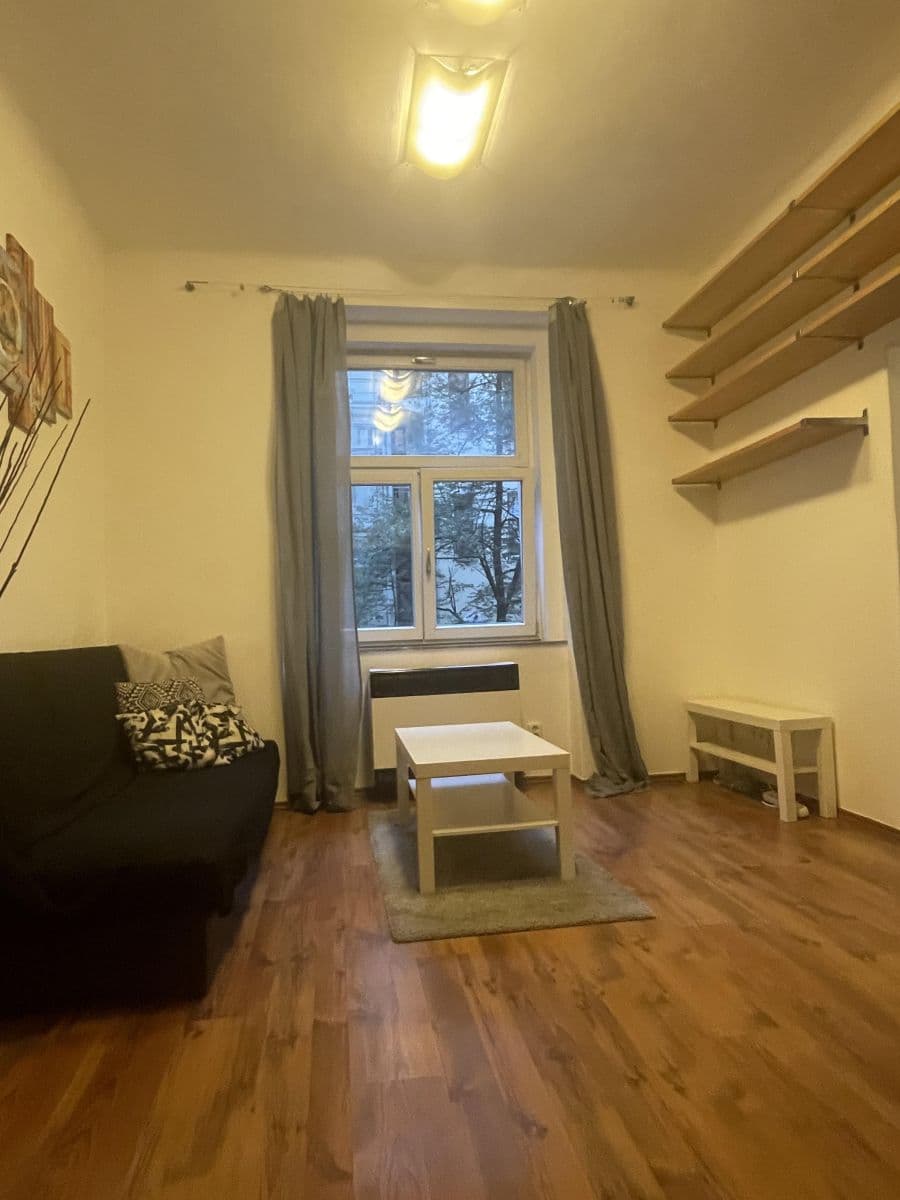 1 bedroom flat to rent, 37 m², Seifertova, Prague, Prague 1 bedroom flat to rent, 37 m², Seifertova, Prague, Prague