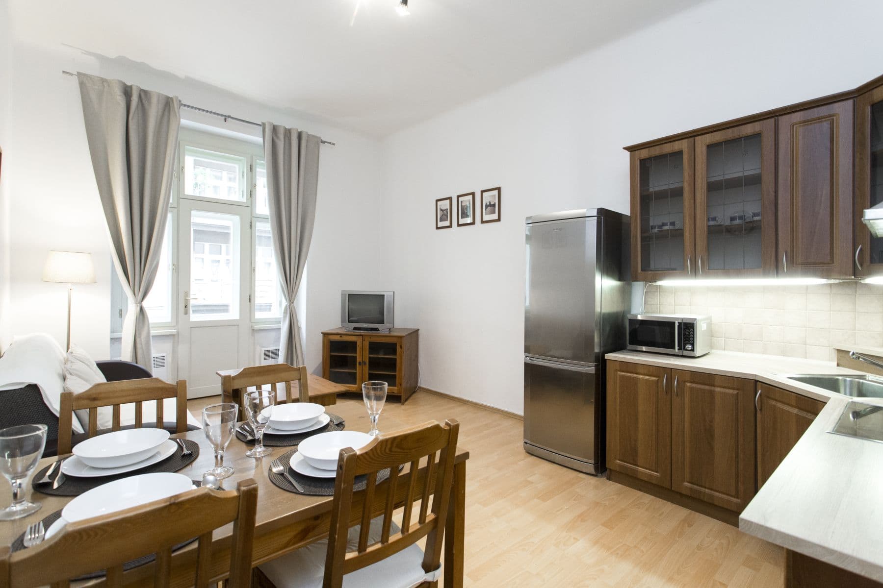 1 bedroom with open-plan kitchen flat to rent, 54 m², Slovinská, Prague, Prague 1 bedroom with open-plan kitchen flat to rent, 54 m², Slovinská, Prague, Prague