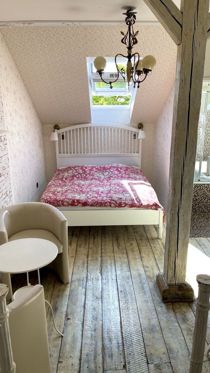 Studio flat to rent, 30 m², Lublaňská, Prague, Prague Studio flat to rent, 30 m², Lublaňská, Prague, Prague