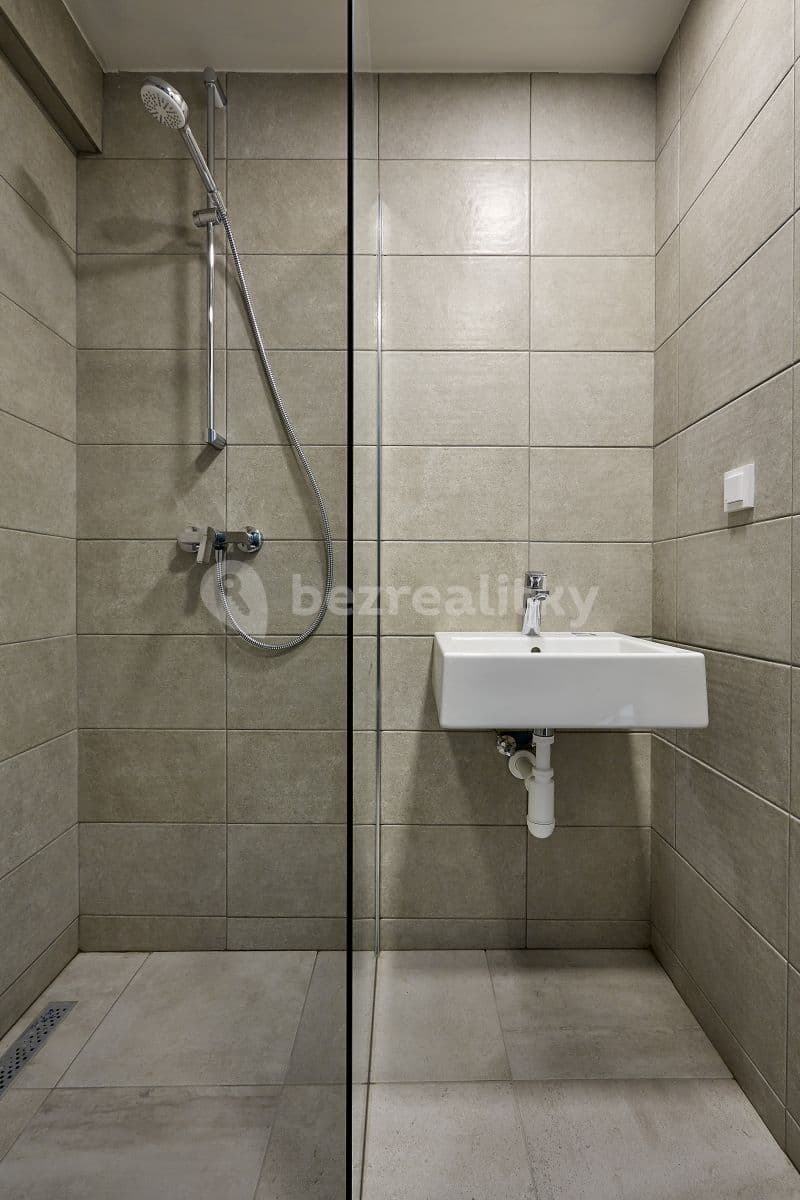 Small studio flat to rent, 18 m², Klánova, Prague, Prague Small studio flat to rent, 18 m², Klánova, Prague, Prague