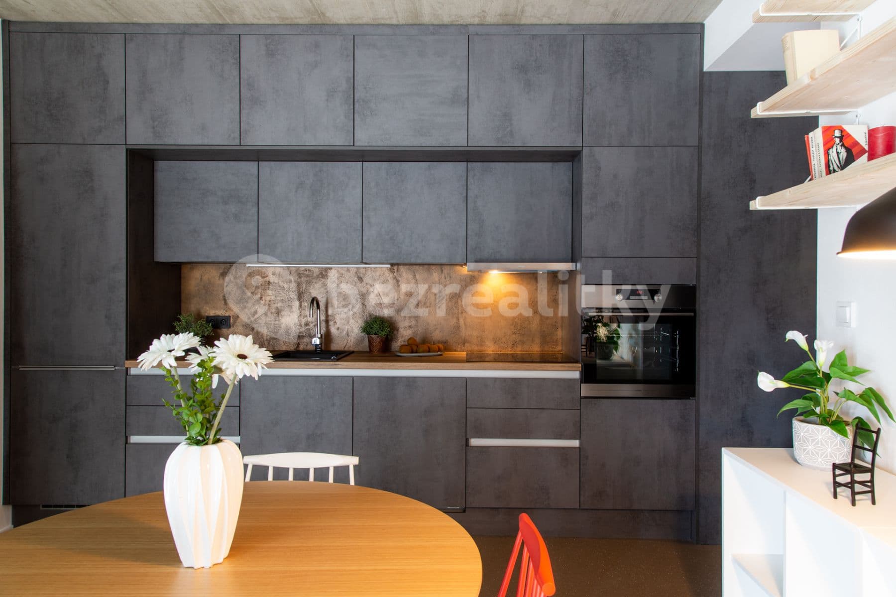 1 bedroom with open-plan kitchen flat to rent, 40 m², Šífařská, Prague, Prague 1 bedroom with open-plan kitchen flat to rent, 40 m², Šífařská, Prague, Prague