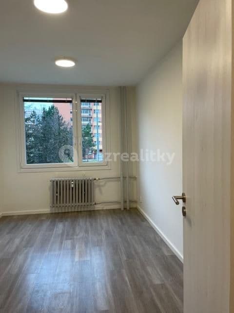 1 bedroom with open-plan kitchen flat to rent, 45 m², Famfulíkova, Prague, Prague 1 bedroom with open-plan kitchen flat to rent, 45 m², Famfulíkova, Prague, Prague