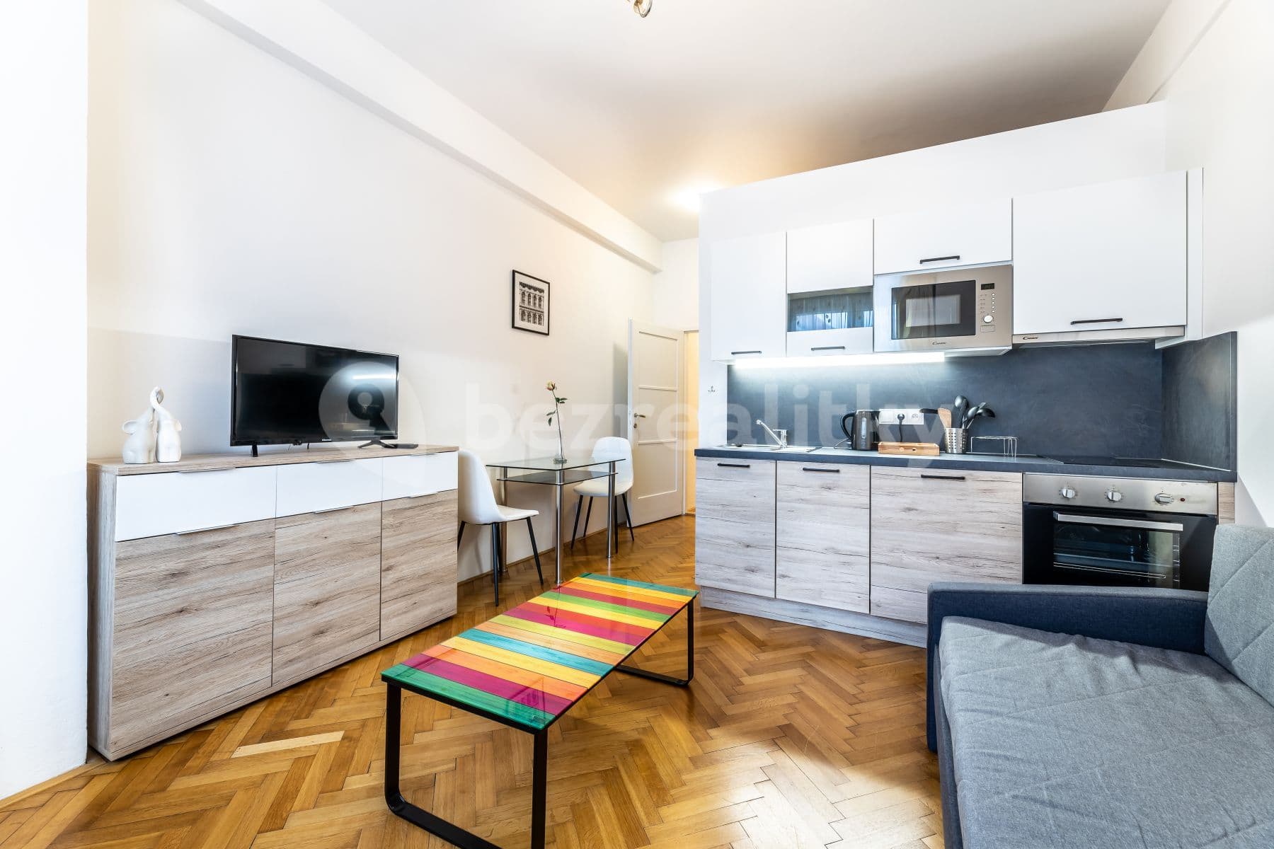 Studio flat to rent, 28 m², Revoluční, Prague, Prague Studio flat to rent, 28 m², Revoluční, Prague, Prague
