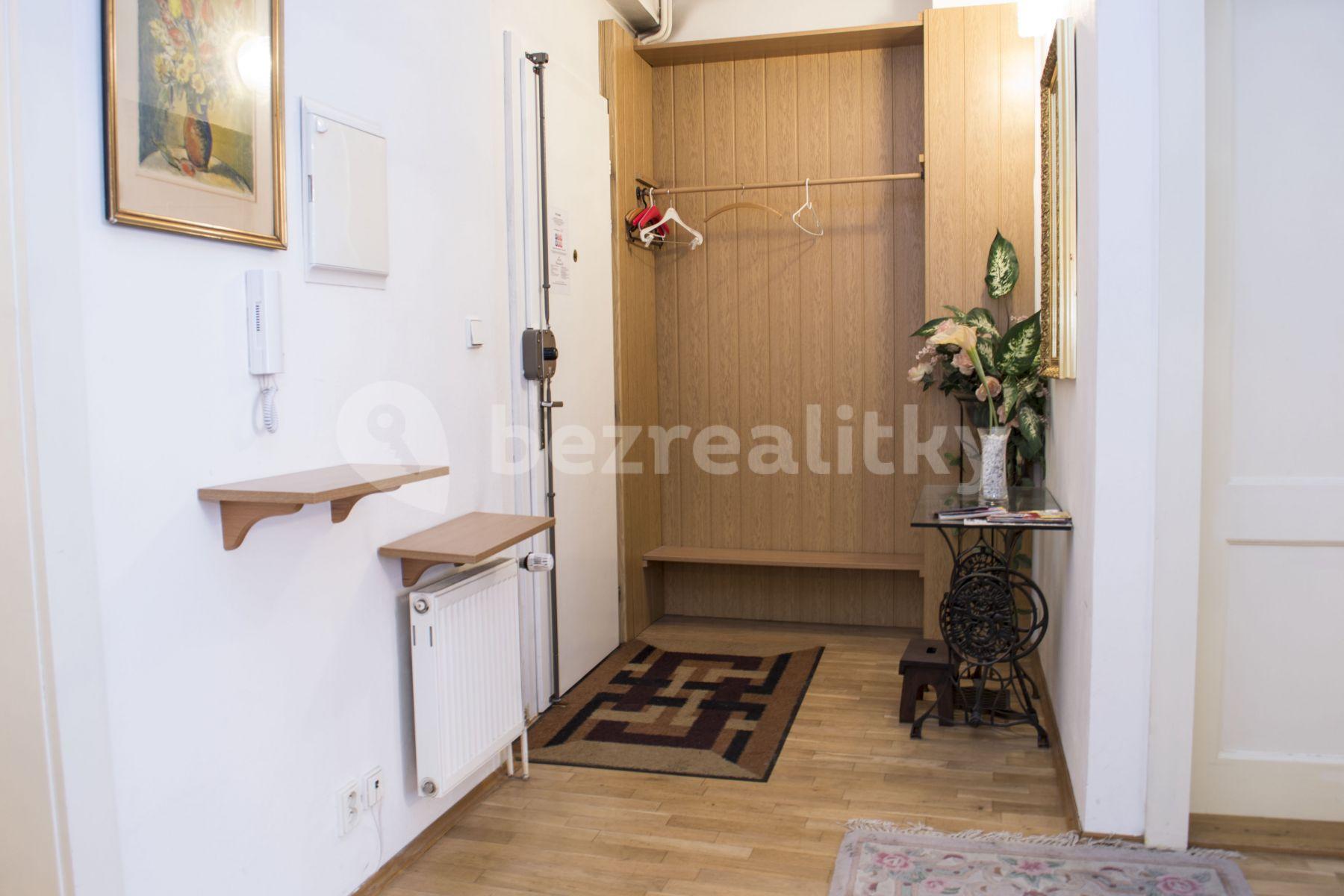 2 bedroom with open-plan kitchen flat to rent, 140 m², Na Poříčí, Prague, Prague