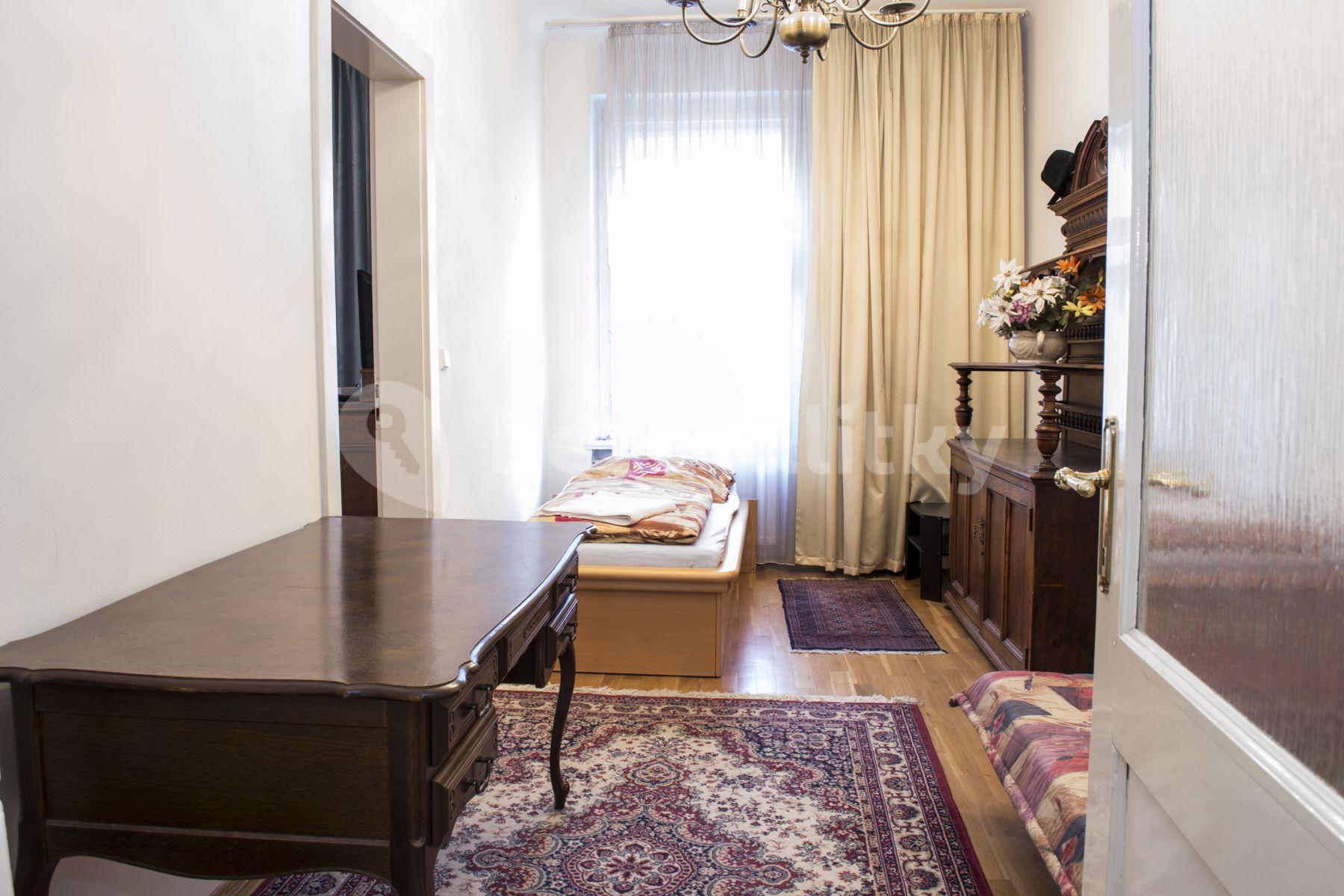 2 bedroom with open-plan kitchen flat to rent, 140 m², Na Poříčí, Prague, Prague