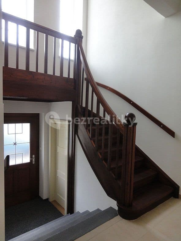 Studio flat to rent, 34 m², Albertova, Hradec Králové, Královéhradecký Region Studio flat to rent, 34 m², Albertova, Hradec Králové, Královéhradecký Region