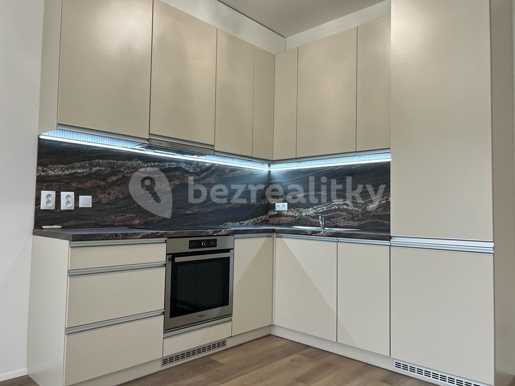 Studio flat to rent, 31 m², Spolková, Brno, Jihomoravský Region Studio flat to rent, 31 m², Spolková, Brno, Jihomoravský Region
