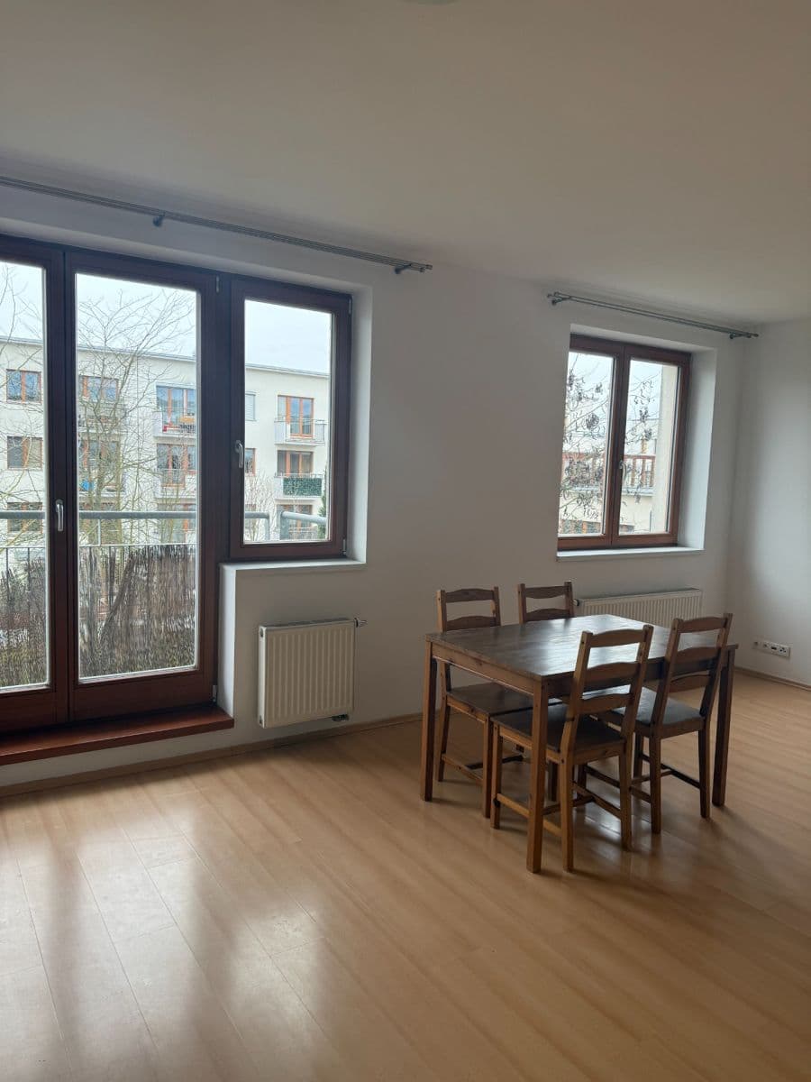 1 bedroom with open-plan kitchen flat to rent, 45 m², Neumannova, Prague, Prague 1 bedroom with open-plan kitchen flat to rent, 45 m², Neumannova, Prague, Prague