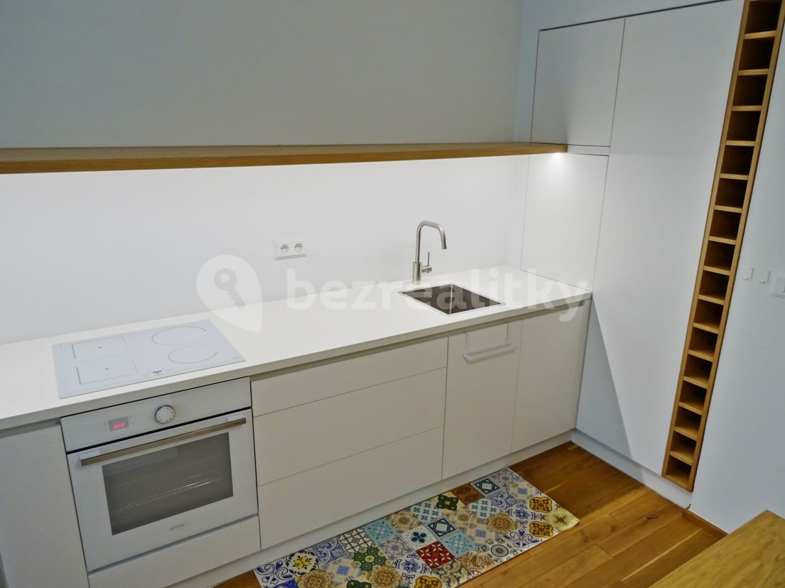 Studio flat to rent, 43 m², U Studánky, Prague, Prague Studio flat to rent, 43 m², U Studánky, Prague, Prague