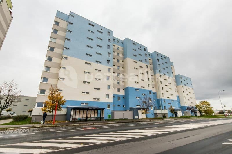 Studio flat to rent, 38 m², Hornoměcholupská, Prague, Prague Studio flat to rent, 38 m², Hornoměcholupská, Prague, Prague