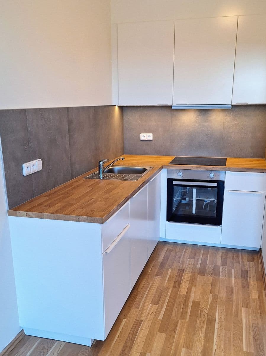 house for sale, 99 m², Na Pastvinách, Svinaře, Středočeský Region house for sale, 99 m², Na Pastvinách, Svinaře, Středočeský Region