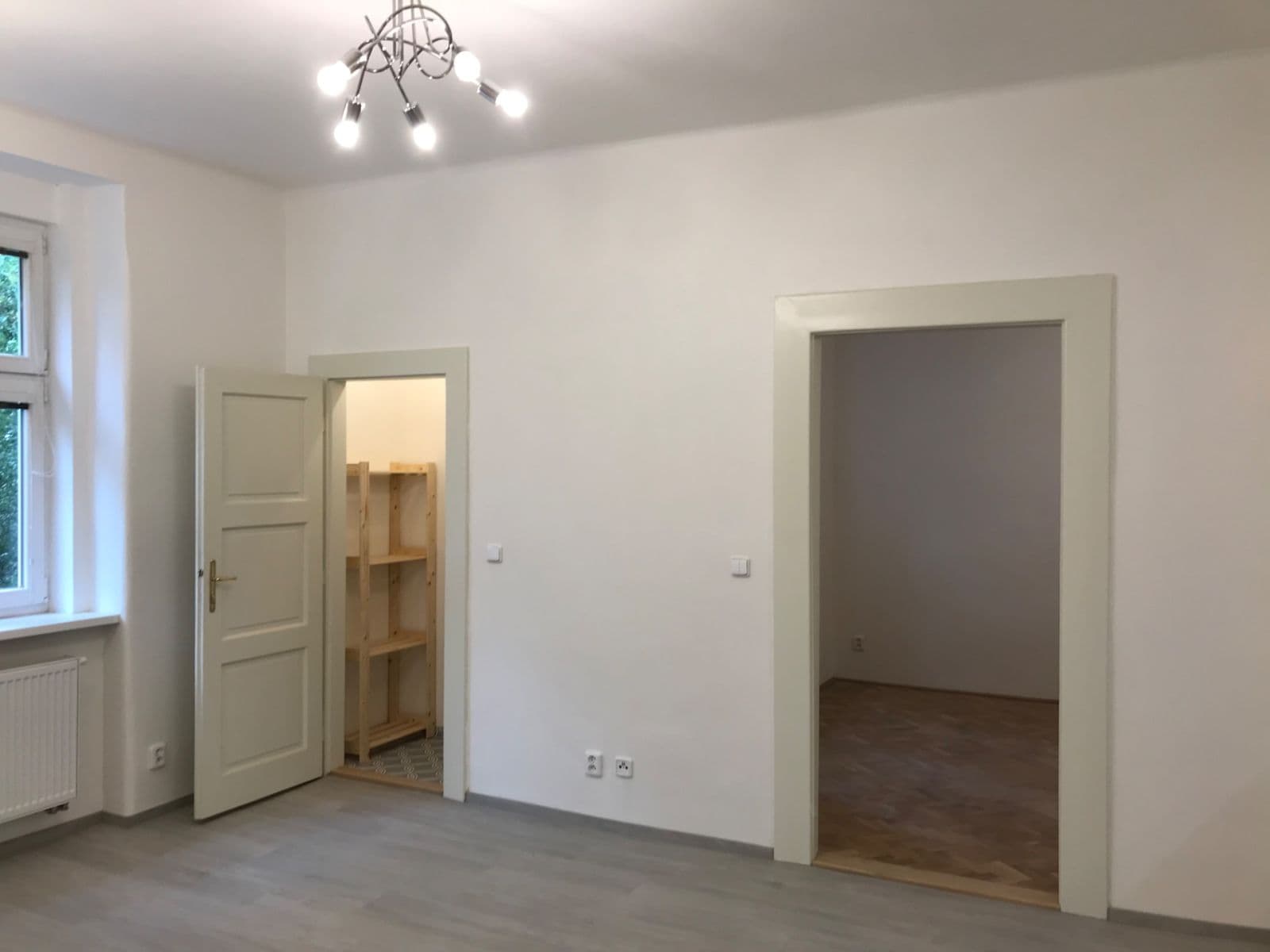 1 bedroom with open-plan kitchen flat to rent, 57 m², Jeseniova, Prague, Prague 1 bedroom with open-plan kitchen flat to rent, 57 m², Jeseniova, Prague, Prague