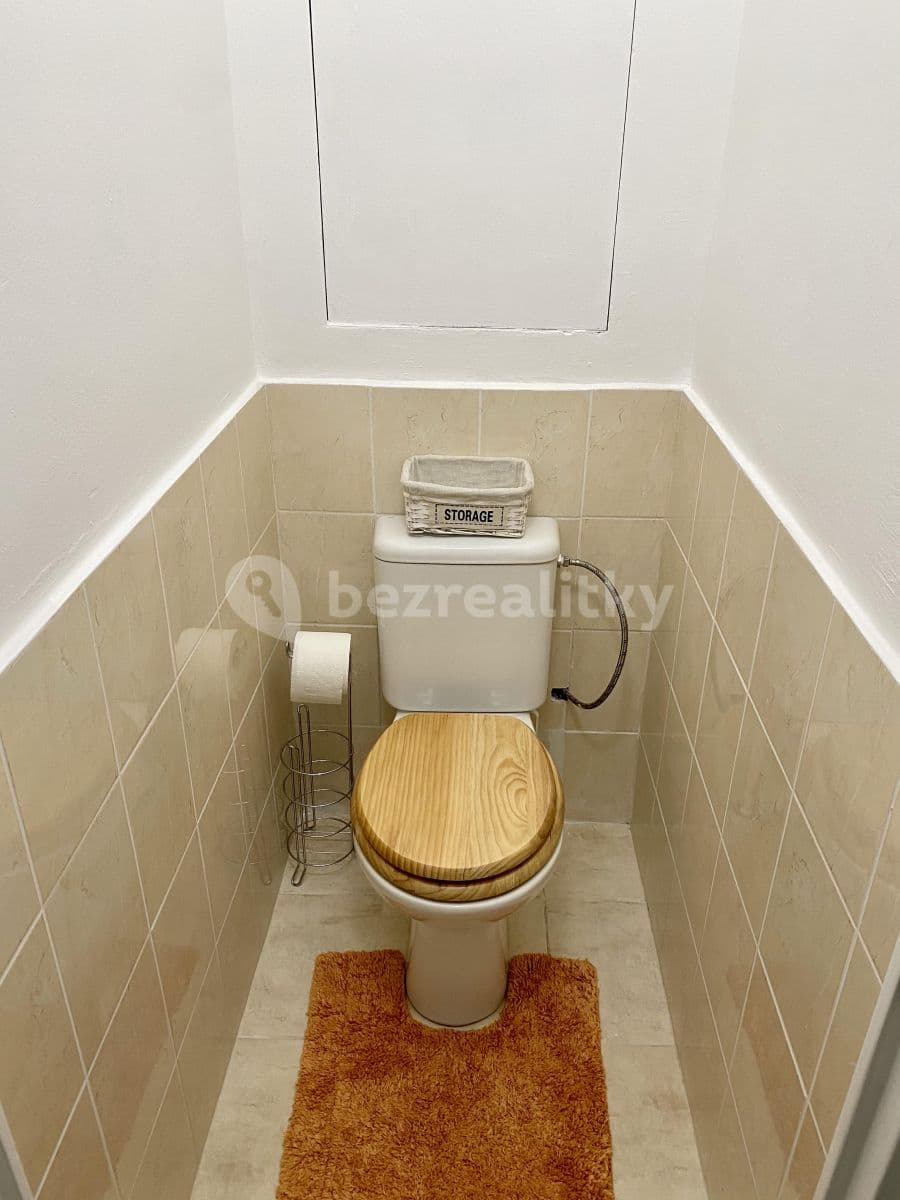 Small studio flat to rent, 23 m², Vilová, Petržalka, Bratislavský Region Small studio flat to rent, 23 m², Vilová, Petržalka, Bratislavský Region
