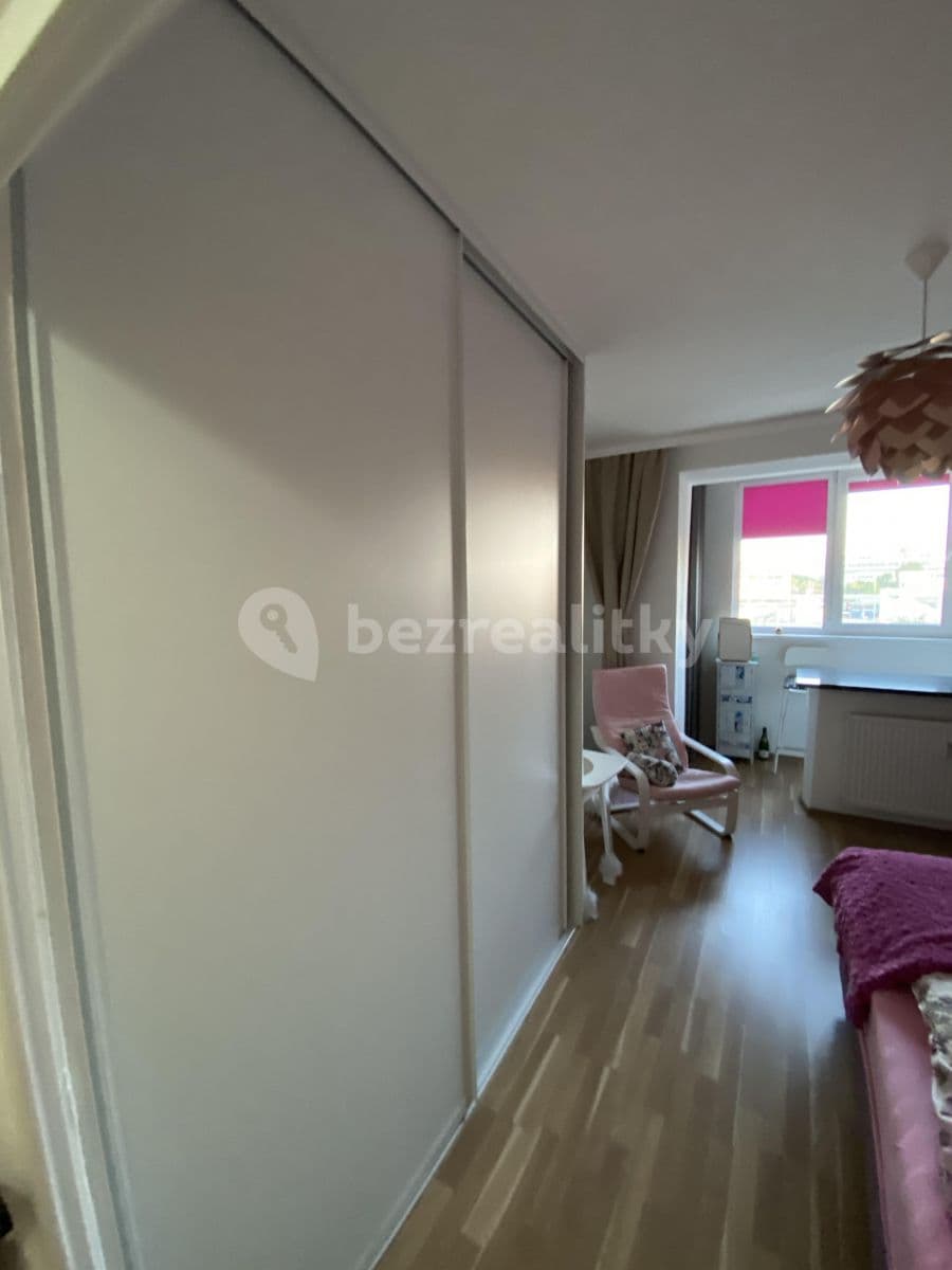 Small studio flat to rent, 23 m², Vilová, Petržalka, Bratislavský Region Small studio flat to rent, 23 m², Vilová, Petržalka, Bratislavský Region