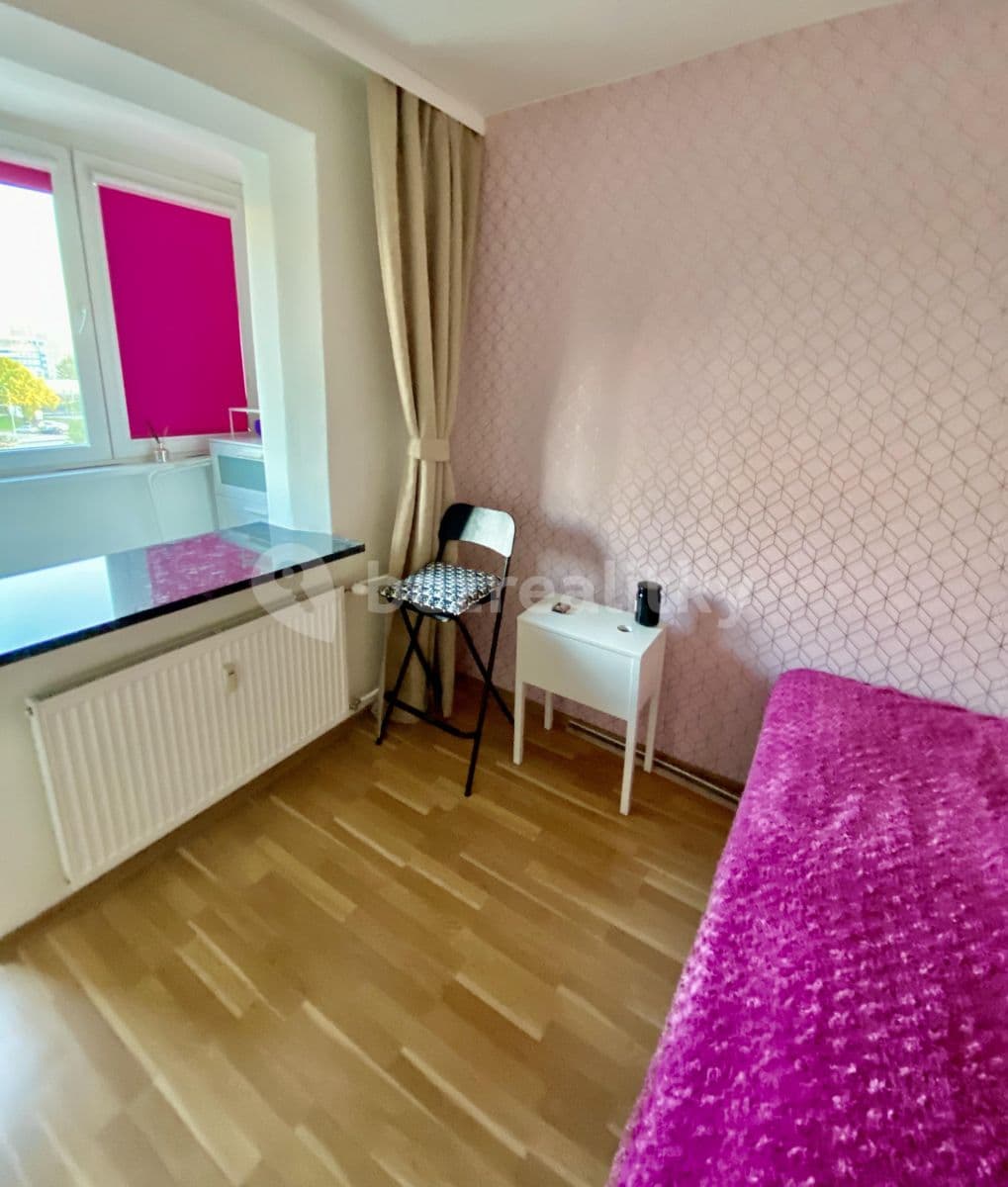 Small studio flat to rent, 23 m², Vilová, Petržalka, Bratislavský Region Small studio flat to rent, 23 m², Vilová, Petržalka, Bratislavský Region