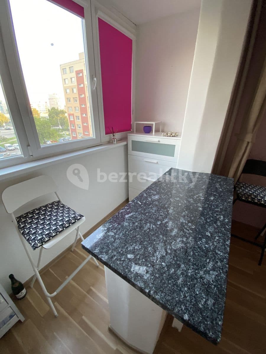 Small studio flat to rent, 23 m², Vilová, Petržalka, Bratislavský Region Small studio flat to rent, 23 m², Vilová, Petržalka, Bratislavský Region
