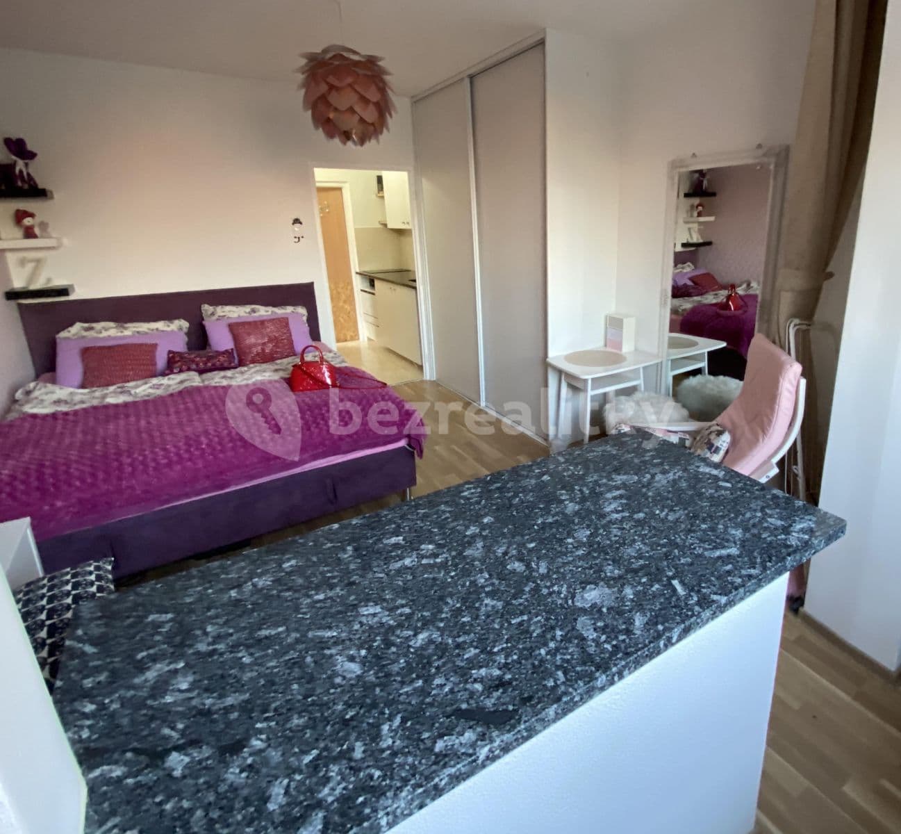 Small studio flat to rent, 23 m², Vilová, Petržalka, Bratislavský Region Small studio flat to rent, 23 m², Vilová, Petržalka, Bratislavský Region