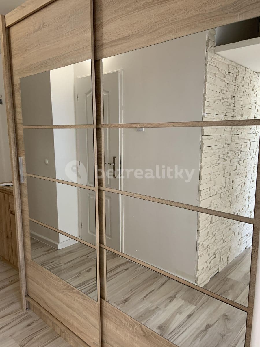 1 bedroom with open-plan kitchen flat to rent, 42 m², Višňová, Most, Ústecký Region 1 bedroom with open-plan kitchen flat to rent, 42 m², Višňová, Most, Ústecký Region