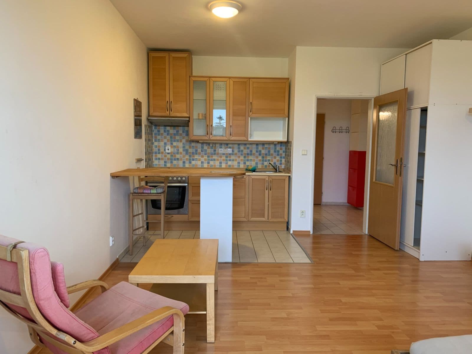Small studio flat to rent, 35 m², Chelčického, Roztoky, Středočeský Region Small studio flat to rent, 35 m², Chelčického, Roztoky, Středočeský Region