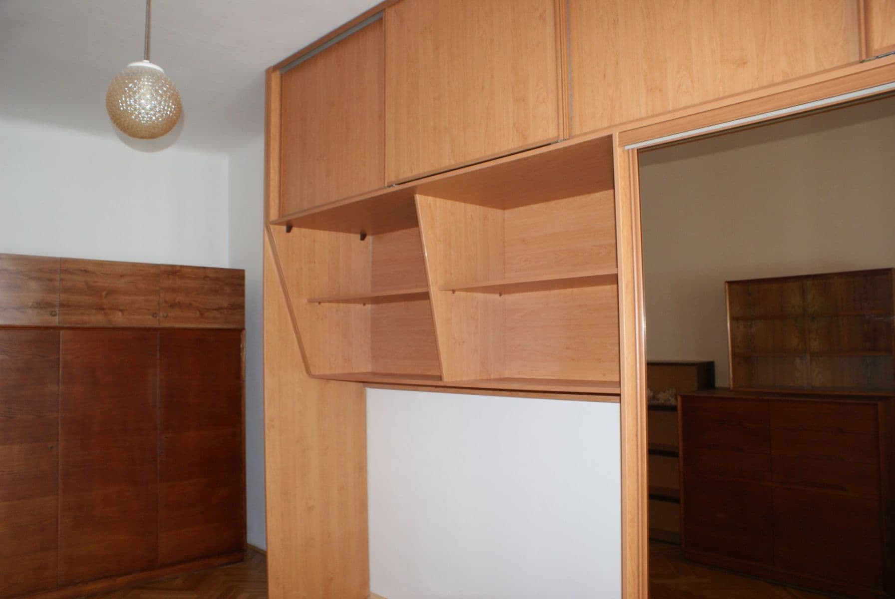 2 bedroom flat to rent, 77 m², Pod Kotlaskou, Prague, Prague 2 bedroom flat to rent, 77 m², Pod Kotlaskou, Prague, Prague