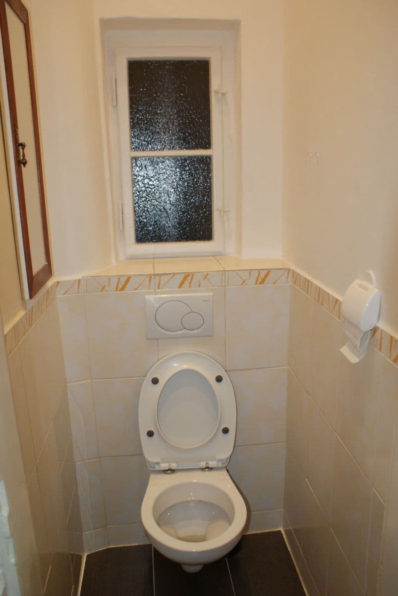 2 bedroom flat to rent, 77 m², Pod Kotlaskou, Prague, Prague 2 bedroom flat to rent, 77 m², Pod Kotlaskou, Prague, Prague