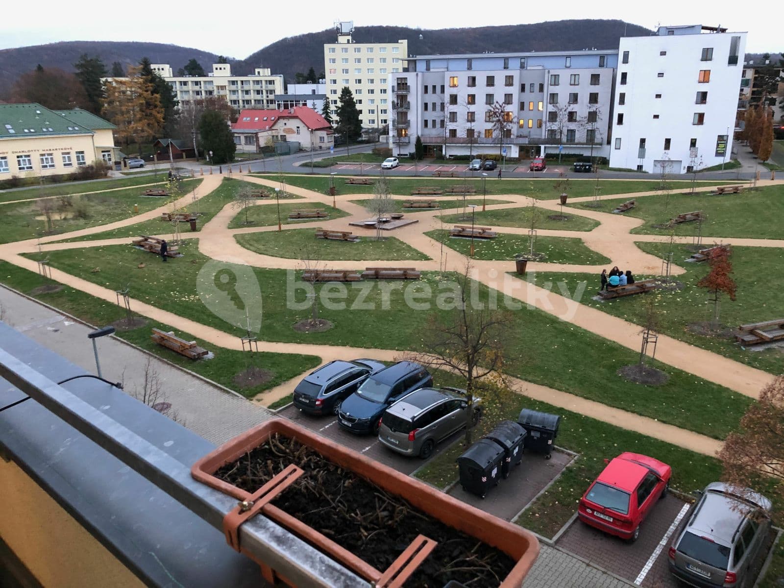 2 bedroom with open-plan kitchen flat to rent, 93 m², Jaromíra Vejvody, Prague, Prague 2 bedroom with open-plan kitchen flat to rent, 93 m², Jaromíra Vejvody, Prague, Prague