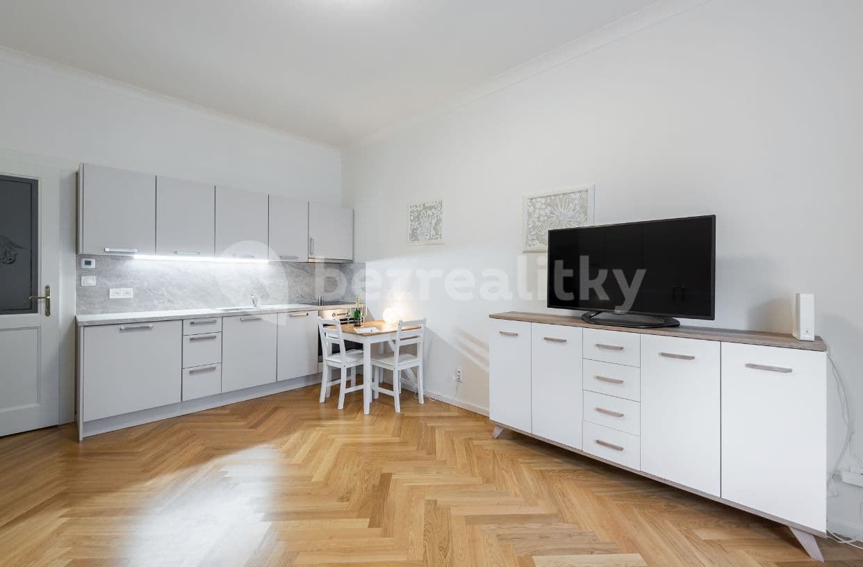Studio flat to rent, 27 m², Slavíkova, Prague, Prague Studio flat to rent, 27 m², Slavíkova, Prague, Prague