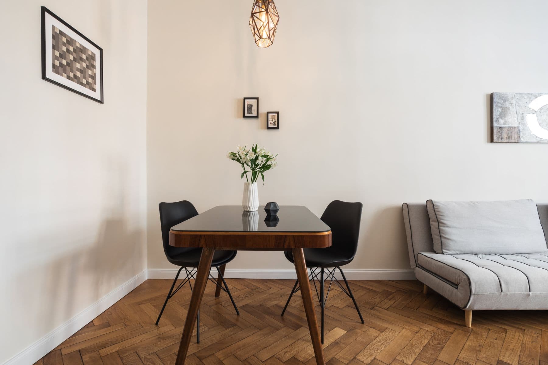 1 bedroom with open-plan kitchen flat to rent, 62 m², Bořivojova, Prague, Prague 1 bedroom with open-plan kitchen flat to rent, 62 m², Bořivojova, Prague, Prague