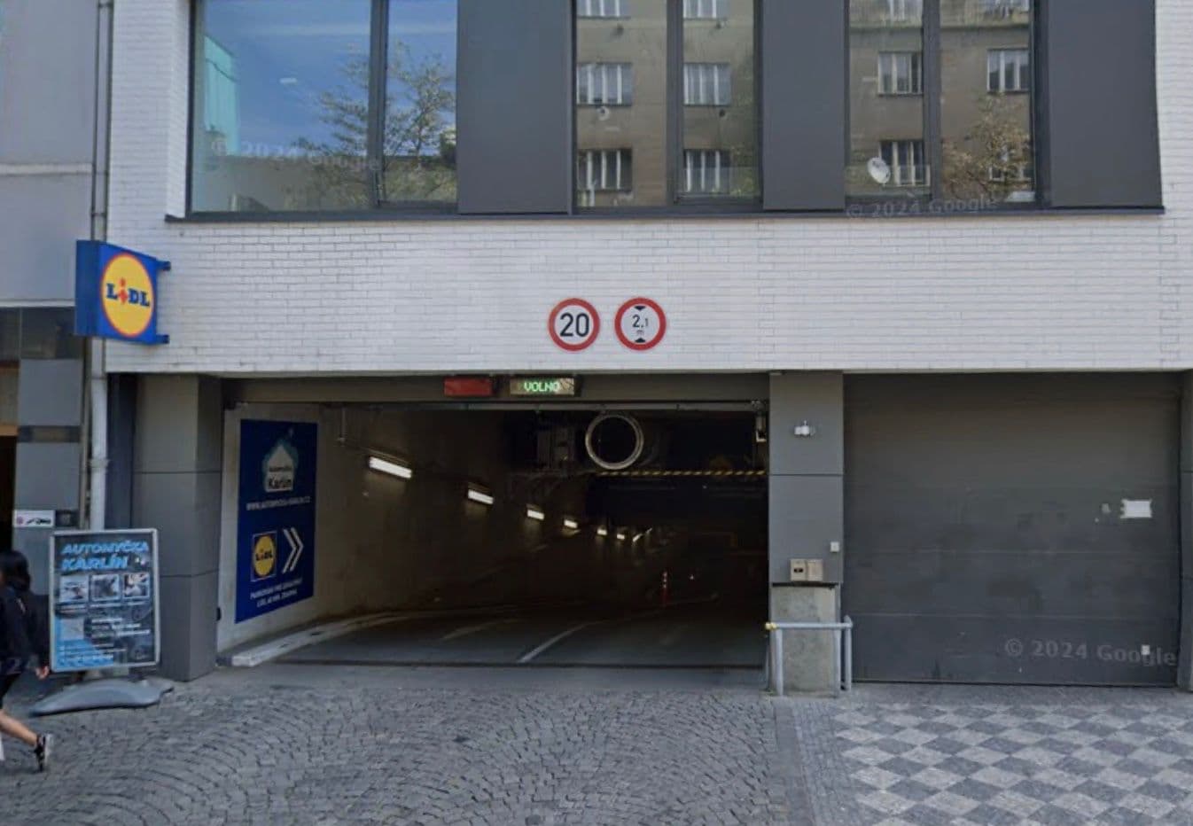 garage to rent, 15 m², Sokolovská, Prague, Prague garage to rent, 15 m², Sokolovská, Prague, Prague