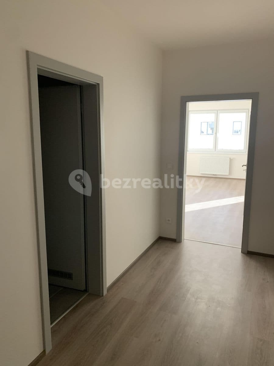 1 bedroom with open-plan kitchen flat to rent, 44 m², Prague, Prague 1 bedroom with open-plan kitchen flat to rent, 44 m², Prague, Prague