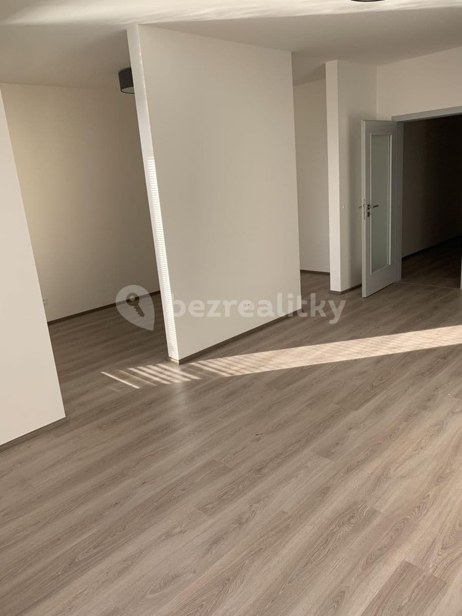 1 bedroom with open-plan kitchen flat to rent, 44 m², Prague, Prague 1 bedroom with open-plan kitchen flat to rent, 44 m², Prague, Prague