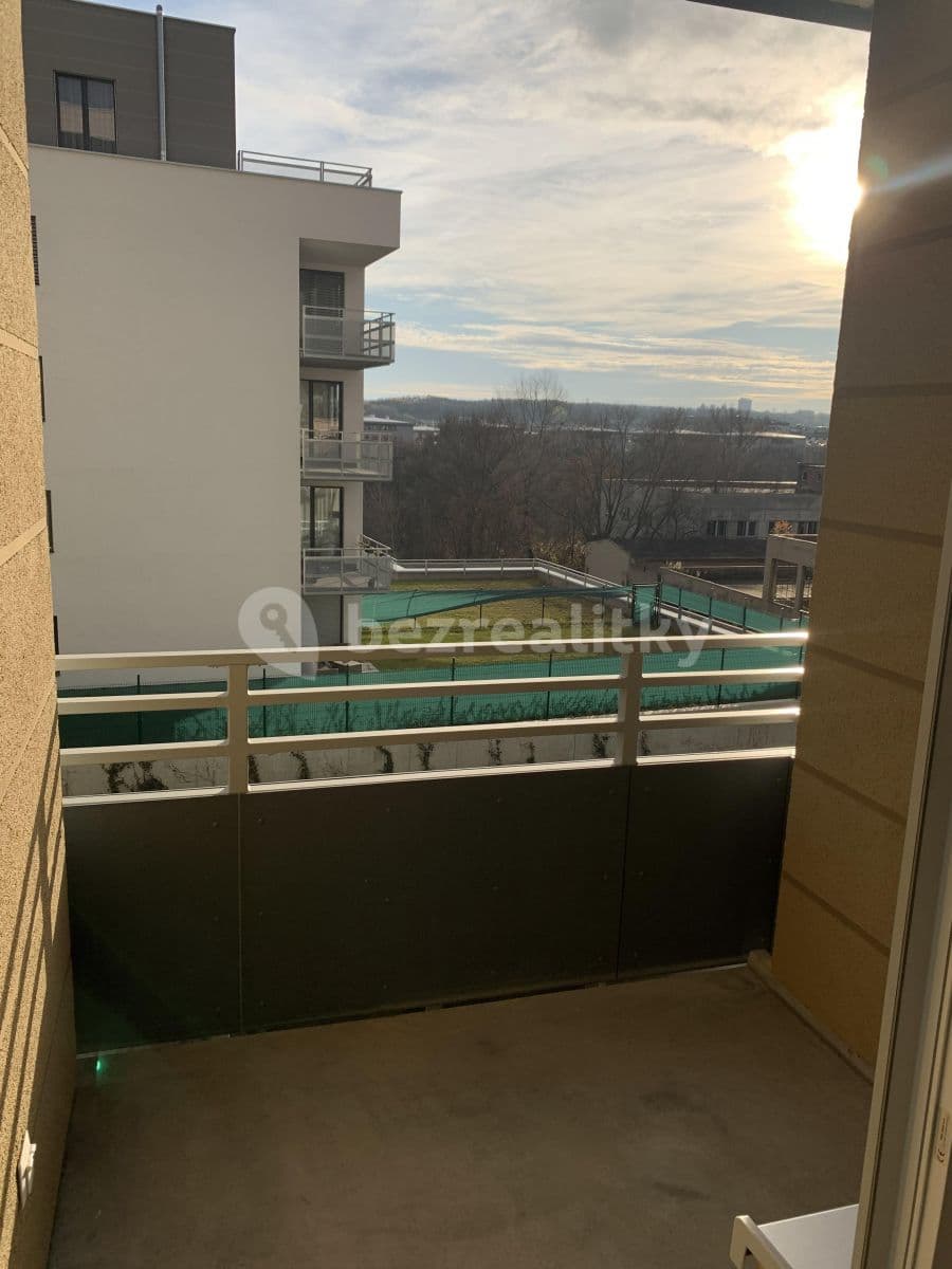 1 bedroom with open-plan kitchen flat to rent, 44 m², Prague, Prague 1 bedroom with open-plan kitchen flat to rent, 44 m², Prague, Prague