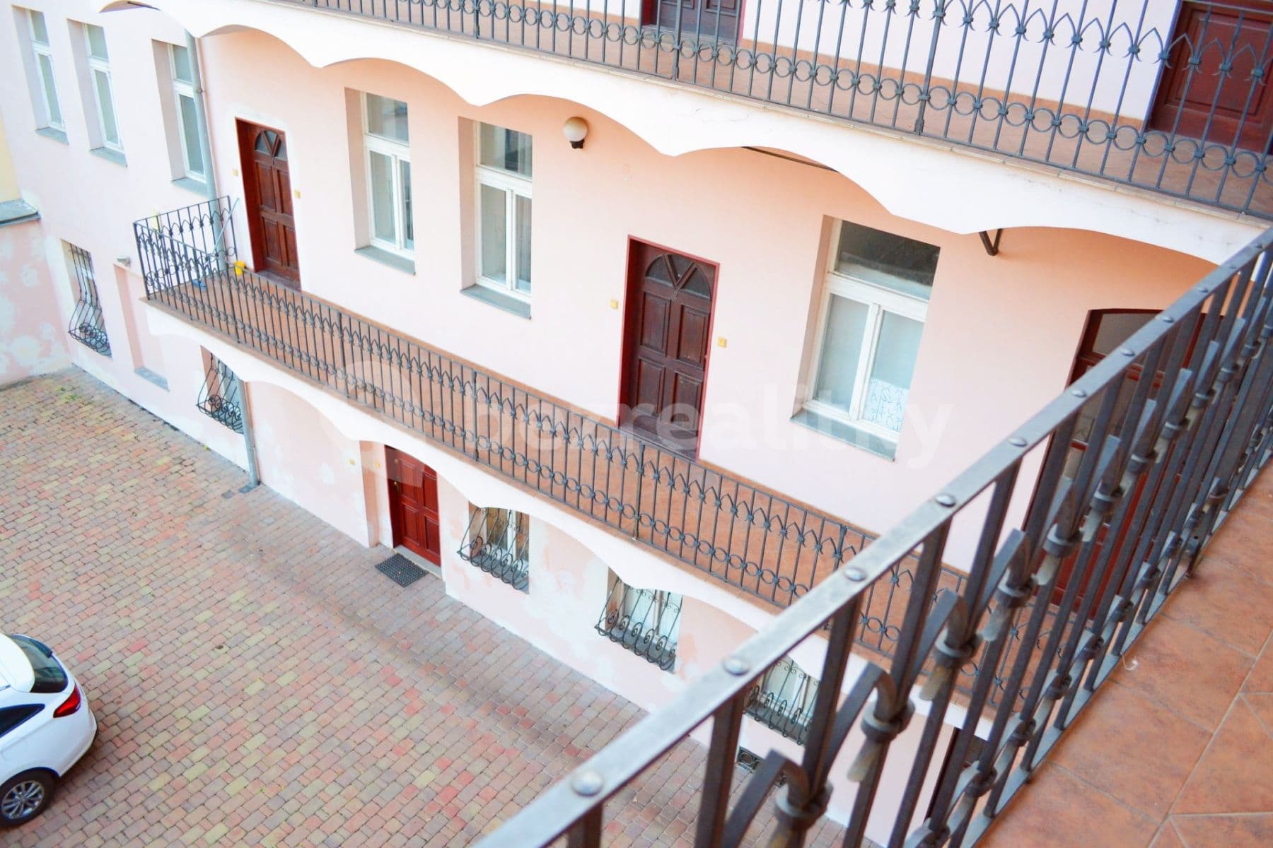 1 bedroom with open-plan kitchen flat to rent, 49 m², Ostrovského, Prague, Prague 1 bedroom with open-plan kitchen flat to rent, 49 m², Ostrovského, Prague, Prague