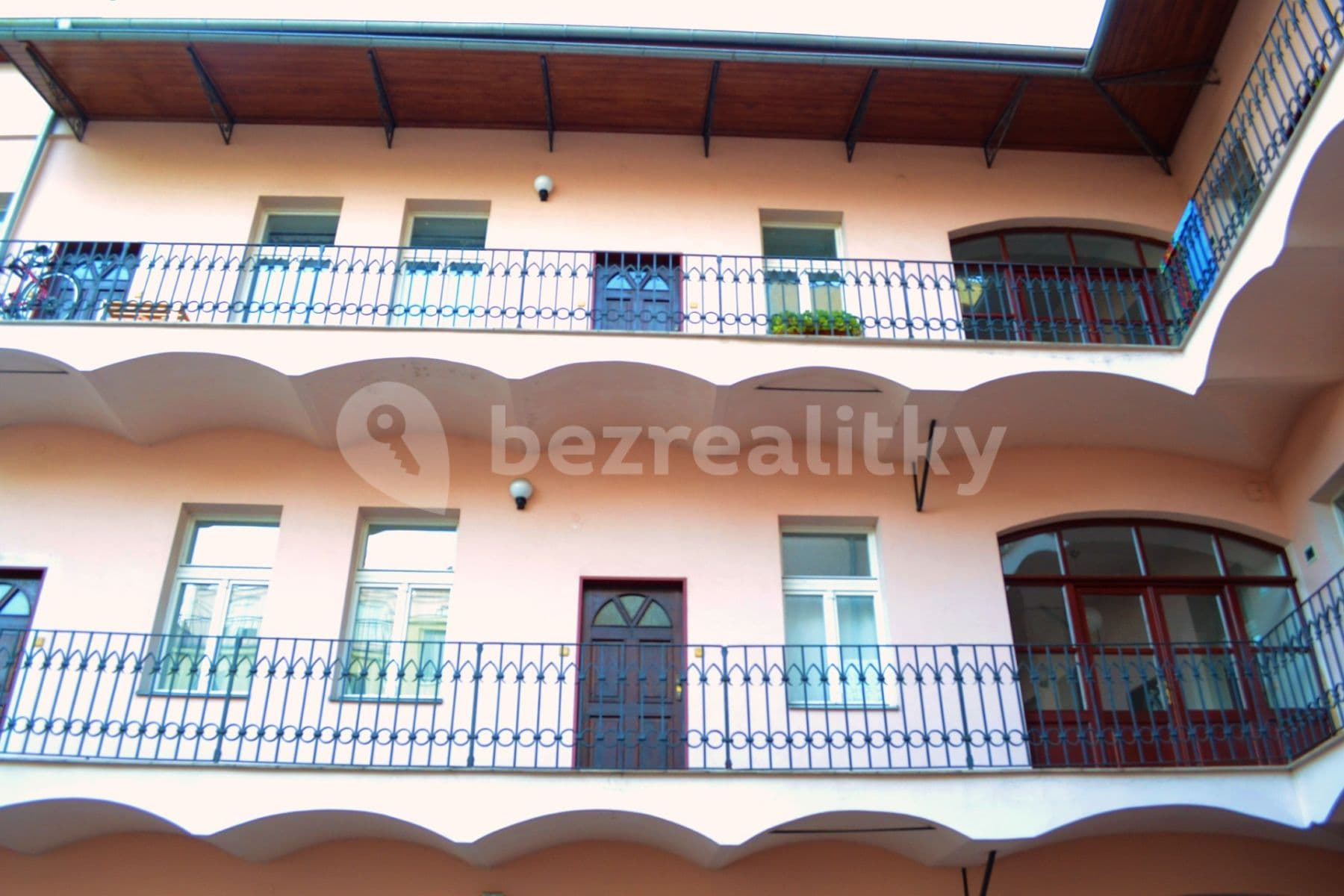 1 bedroom with open-plan kitchen flat to rent, 49 m², Ostrovského, Prague, Prague 1 bedroom with open-plan kitchen flat to rent, 49 m², Ostrovského, Prague, Prague